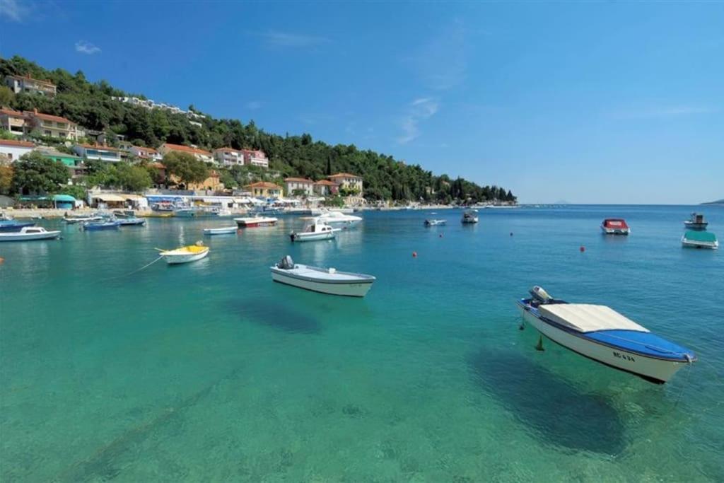 Holiday Home Lana Labin  Kültér fotó