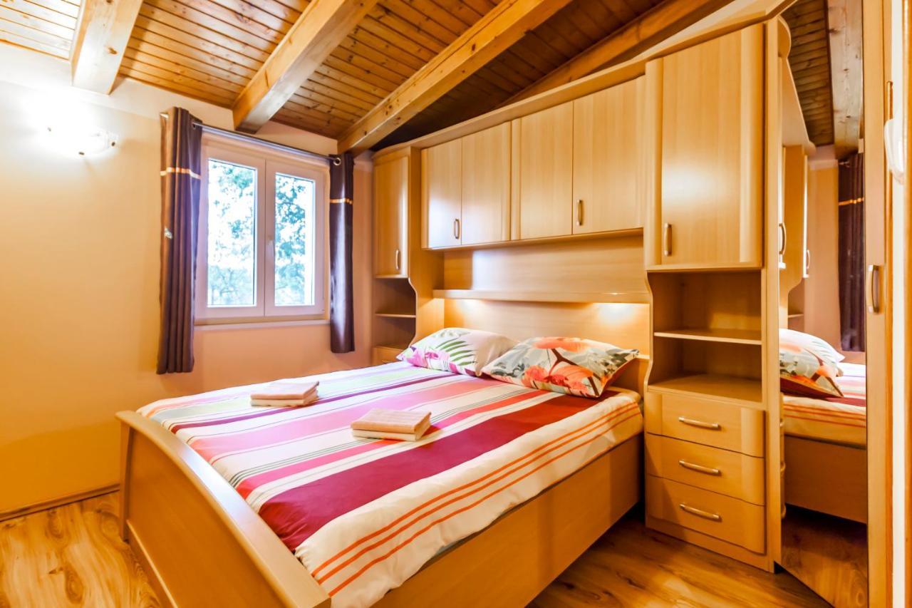 Holiday Home Lana Labin  Kültér fotó