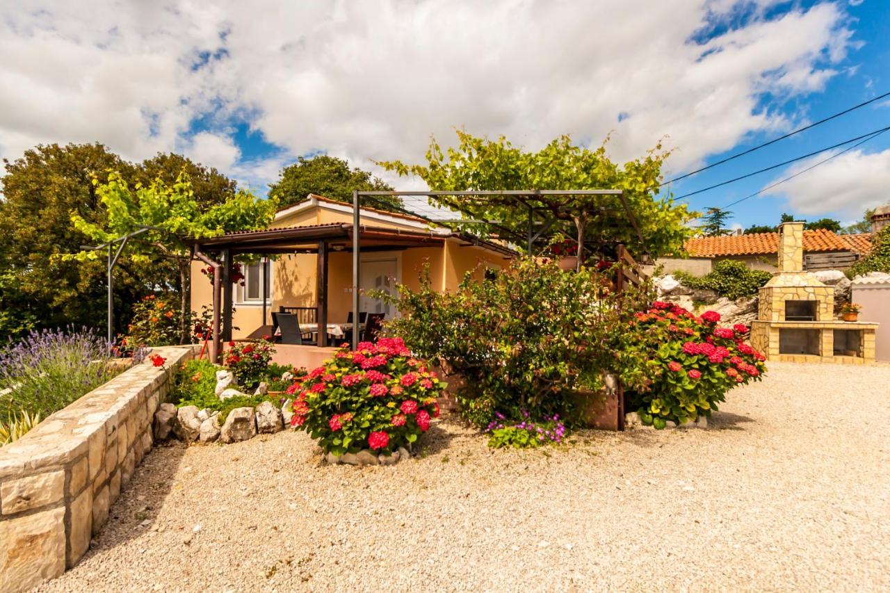 Holiday Home Lana Labin  Kültér fotó
